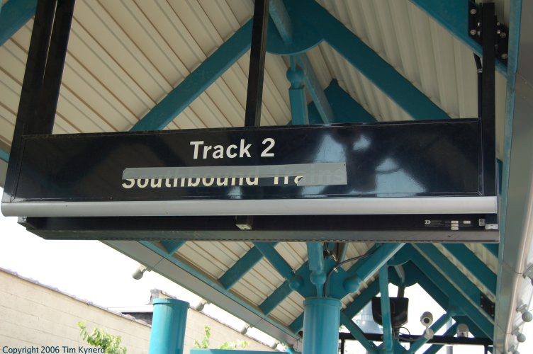 Fixed platform sign, 22nd Street