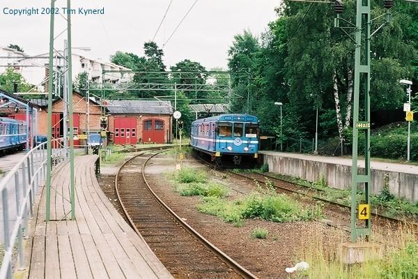 Neglinge, inbound train arriving