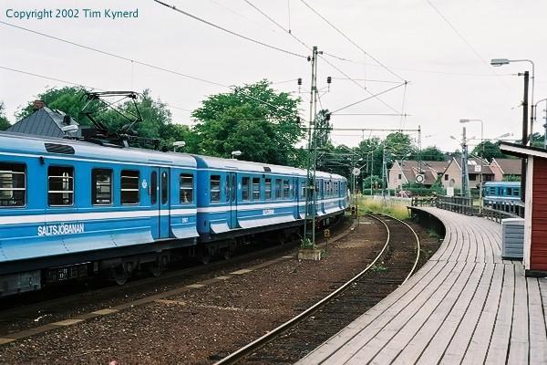 Neglinge, inbound train stopped