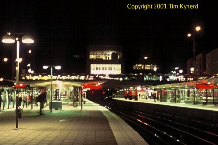 Gullmarsplan at night