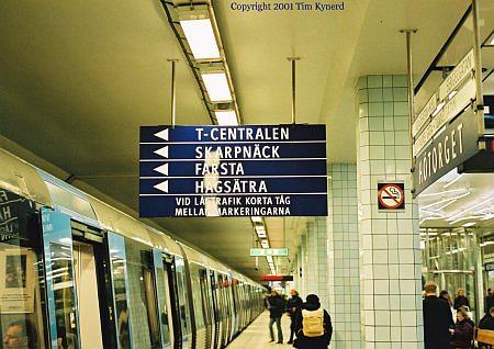 Hötorget, trackside destination sign