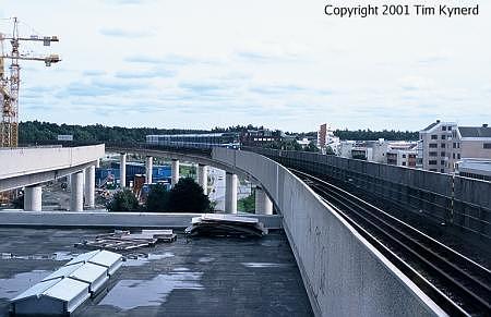 Kista, northbound train approaching