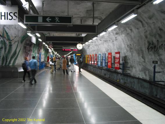 Tensta, southbound platform