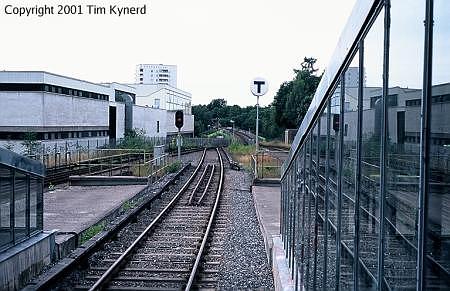 Vällingby, north end of platform