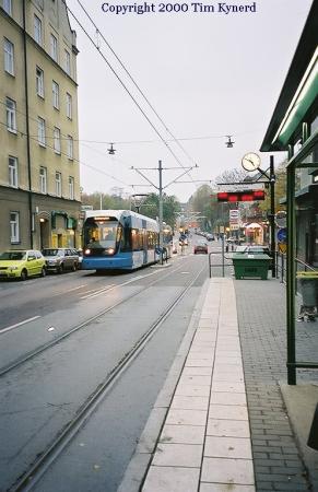 Street in Gröndal, car moves closer