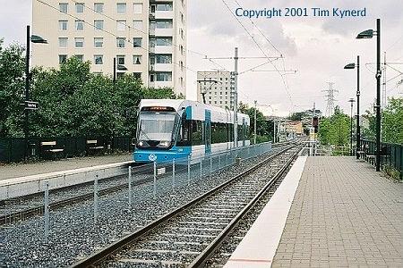 Valla torg, southbound tram arriving