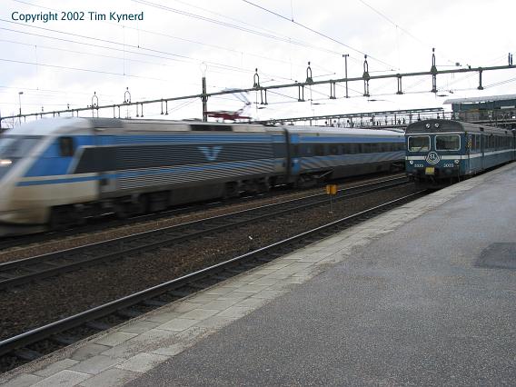 Älvsjö, southbound X2000