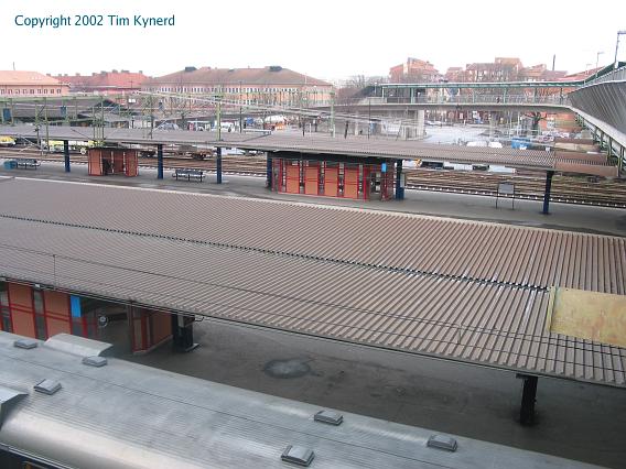 Älvsjö, view of platforms from above