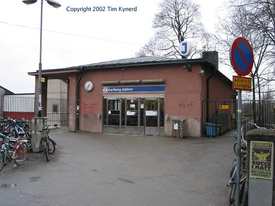 Karlberg, station building