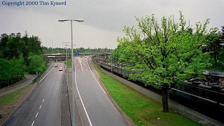 Trångsund, northbound train departing
